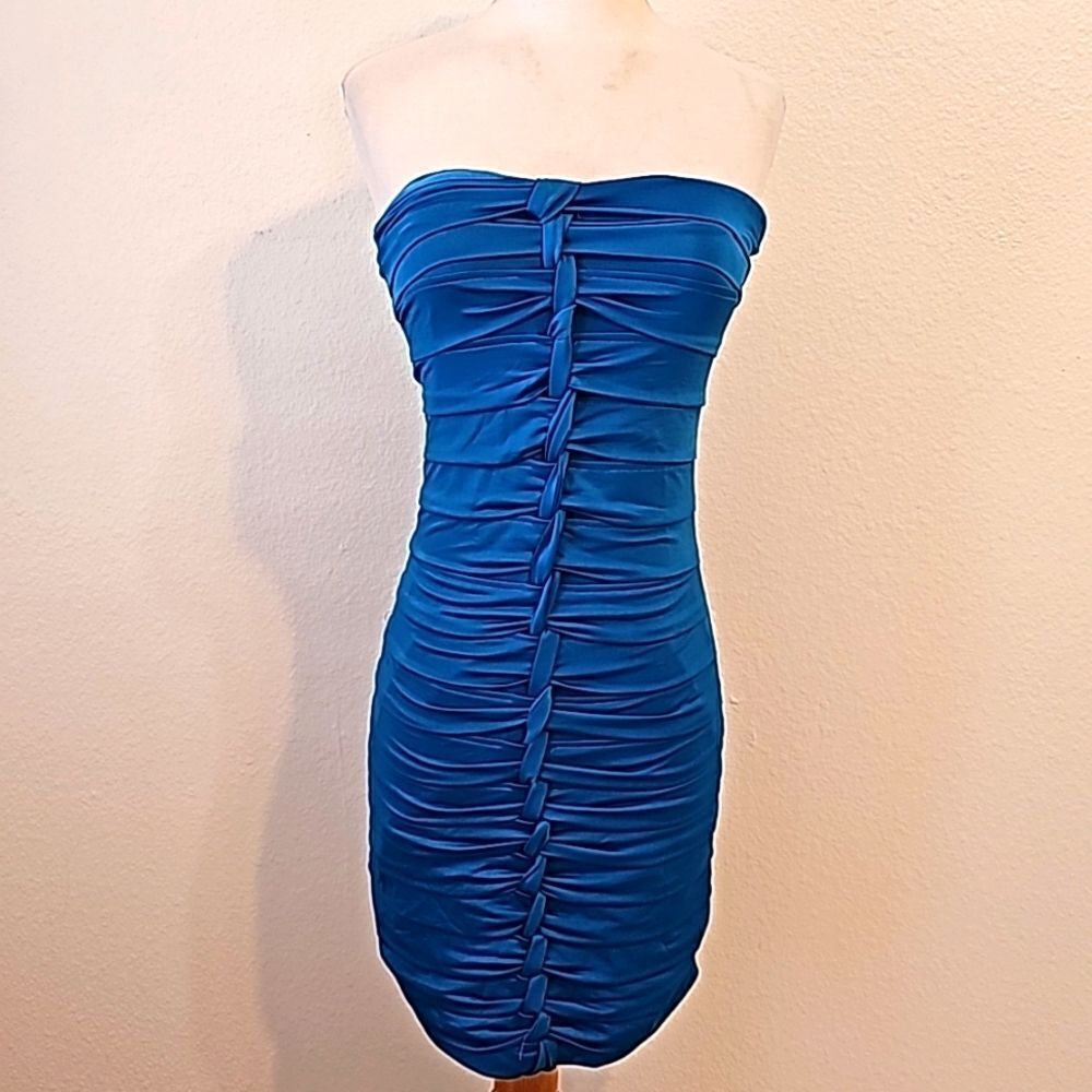 Bebe vintage, rouched, strapless dress xs